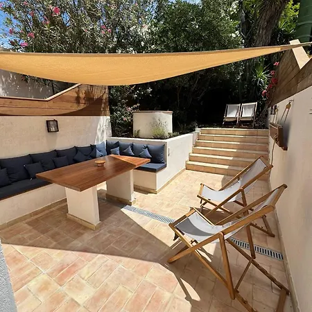 Jardins De Πορκερόλ